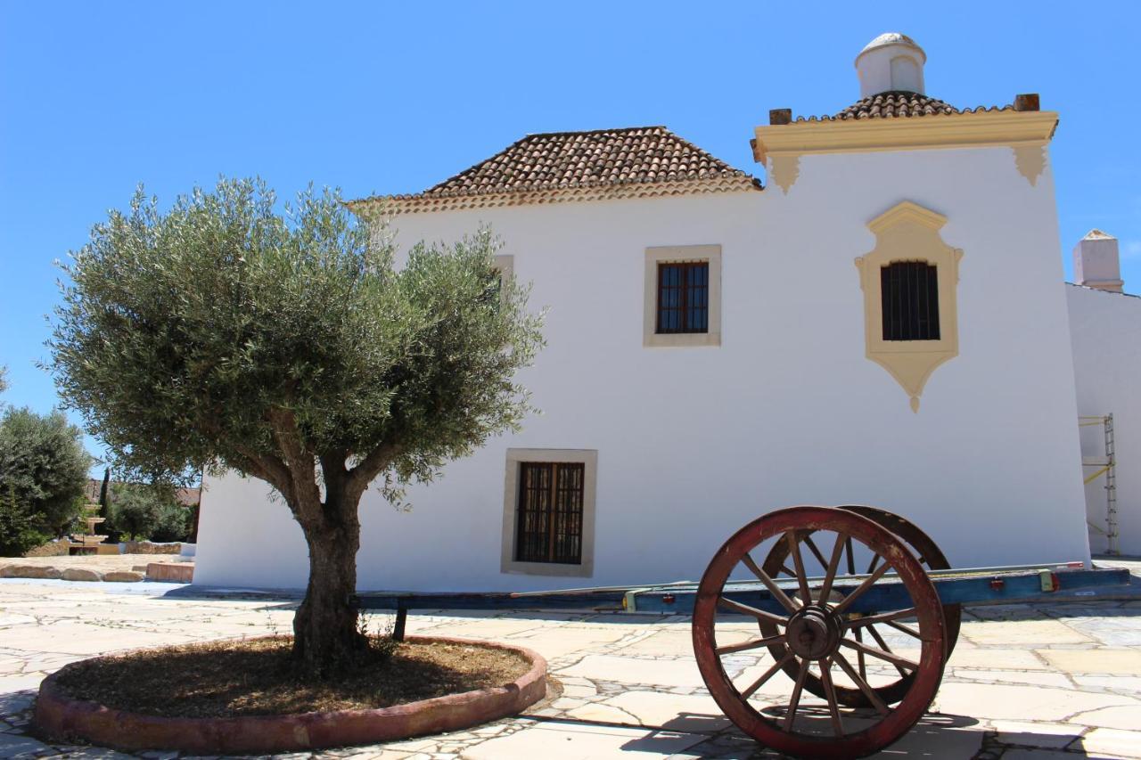 Hotel De Charme Capela Das Artes Armação de Pêra Exterior foto